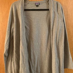 woman’s patagonia cardigan